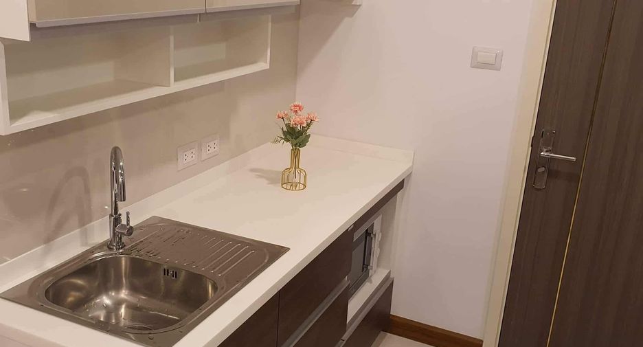 For rent 1 bed condo in Khlong San, Bangkok
