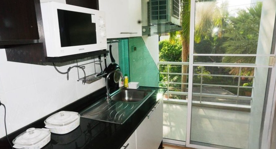 For sale 2 bedrooms condo in Watthana, Bangkok