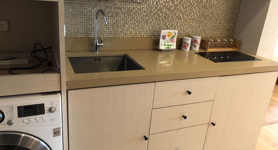 For sale and for rent 1 bed condo in Khlong Toei, Bangkok