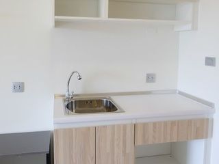 Продажа 1 кровать кондо в Банг Кхен, Бангкок