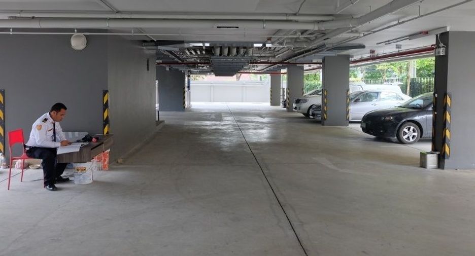 For sale 1 bed condo in Bang Khen, Bangkok