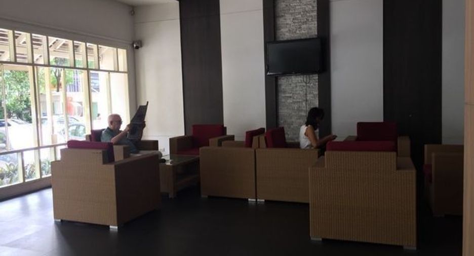 For sale 2 bedrooms condo in Watthana, Bangkok