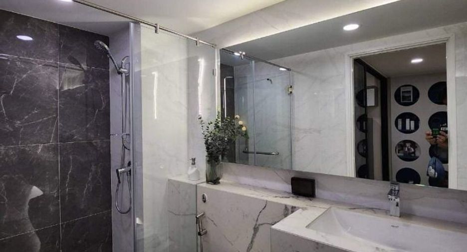 For sale 1 bed condo in Bang Phlat, Bangkok
