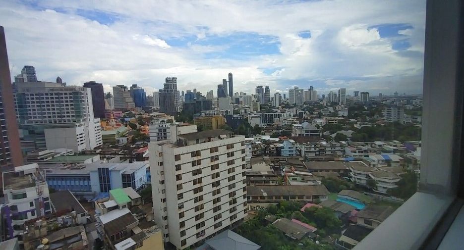 For sale and for rent 1 bed condo in Khlong Toei, Bangkok