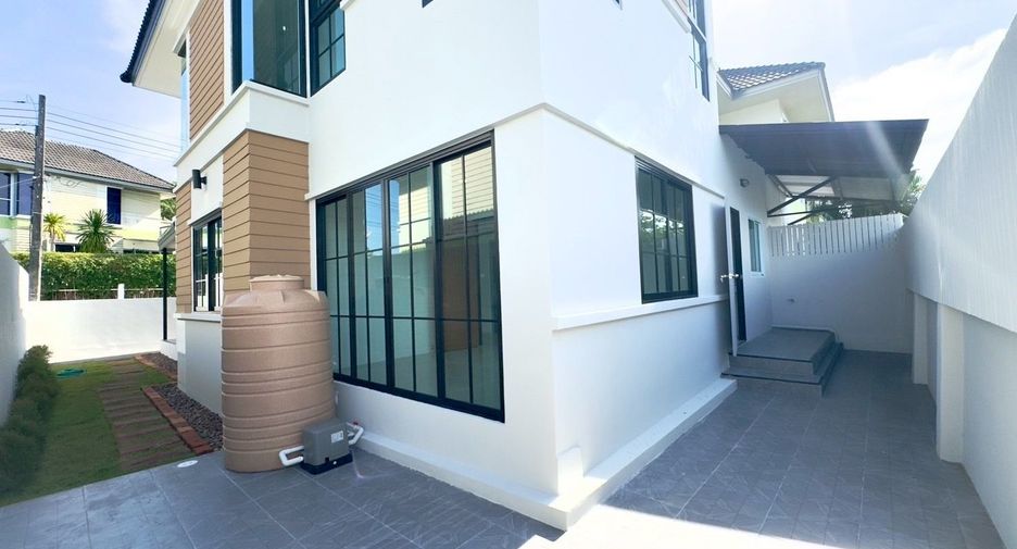 Casa en venta de 3 habitaciones en Mueang Phuket, Phuket