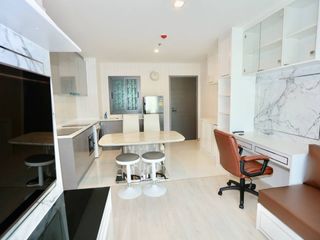 For rent 2 bedrooms condo in Ratchathewi, Bangkok