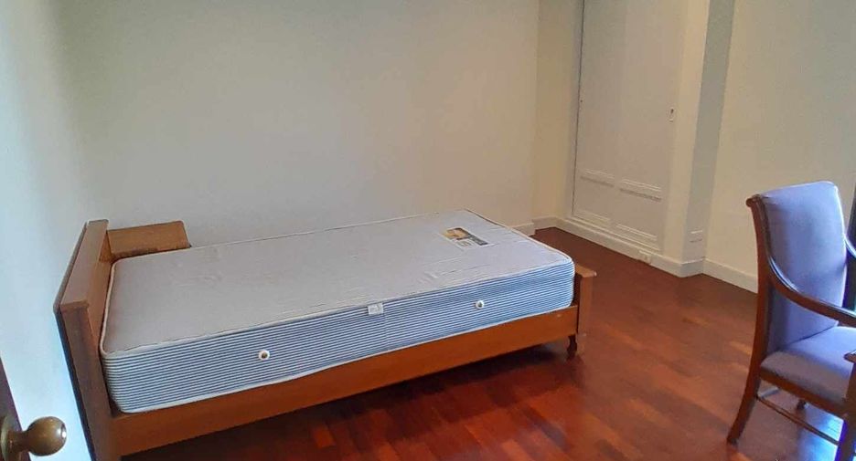 Wohnung zur Miete mit 4 Zimmer in Watthana, Bangkok