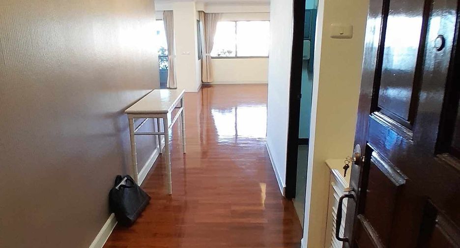 Wohnung zur Miete mit 4 Zimmer in Watthana, Bangkok