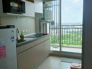 For rent 1 bed condo in Huai Khwang, Bangkok