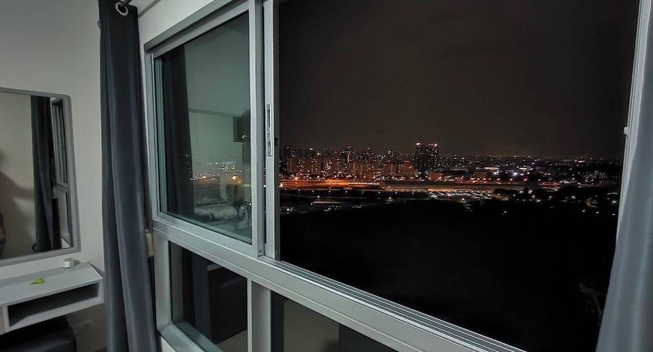 For rent 1 bed condo in Huai Khwang, Bangkok
