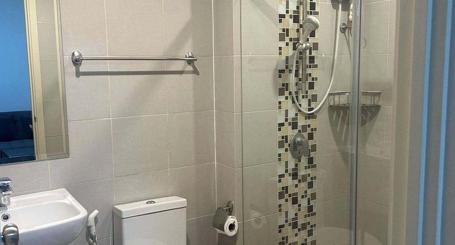 For rent 1 bed condo in Huai Khwang, Bangkok