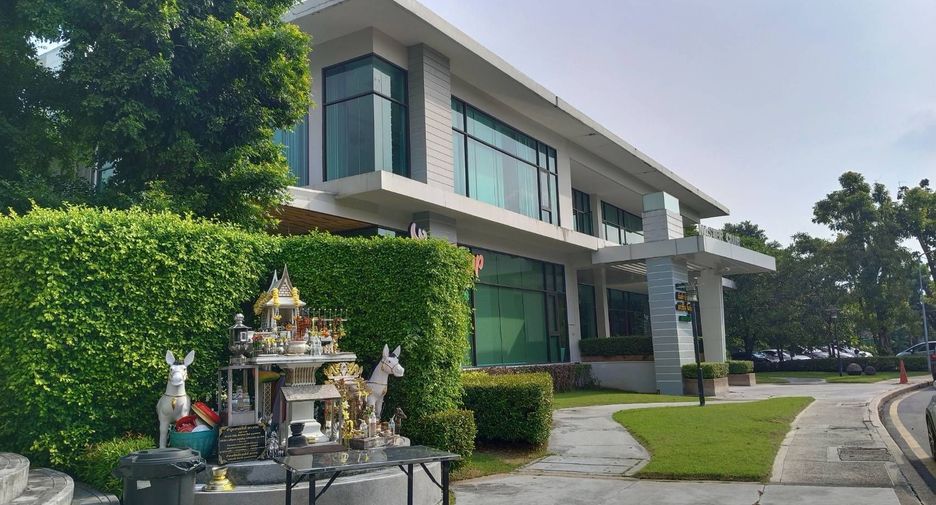 For sale 3 bedrooms townhouse in Prawet, Bangkok