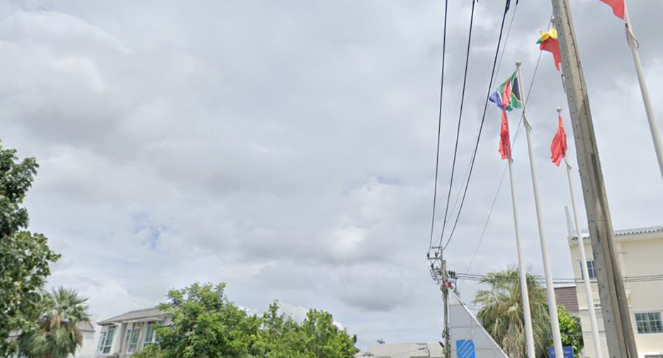 For sale 3 bedrooms townhouse in Prawet, Bangkok