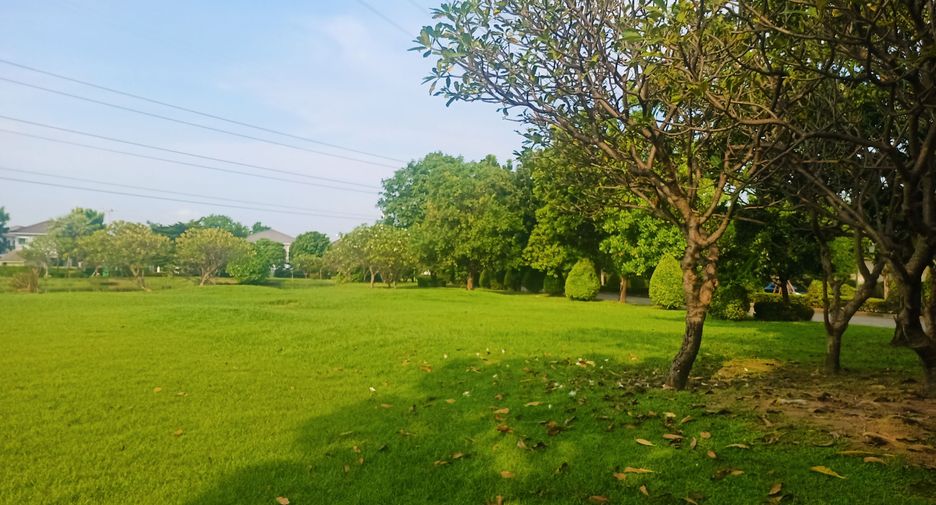 For sale 3 bedrooms townhouse in Prawet, Bangkok