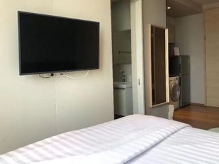 Wohnung zur Miete mit Studio in Khlong Toei, Bangkok