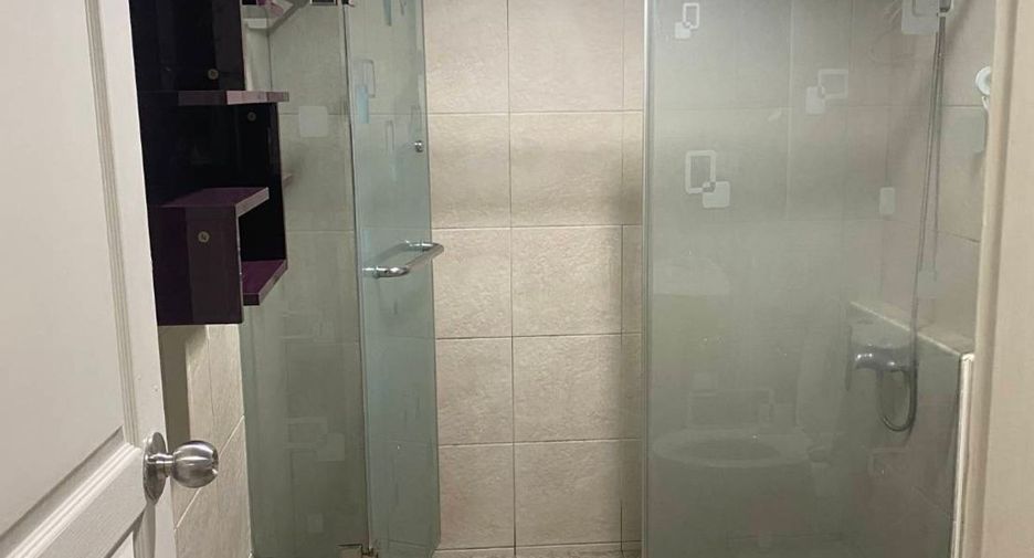Wohnung zur Miete mit 3 Zimmer in Khlong Toei, Bangkok