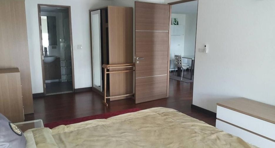 For sale and for rent 1 bed condo in Watthana, Bangkok