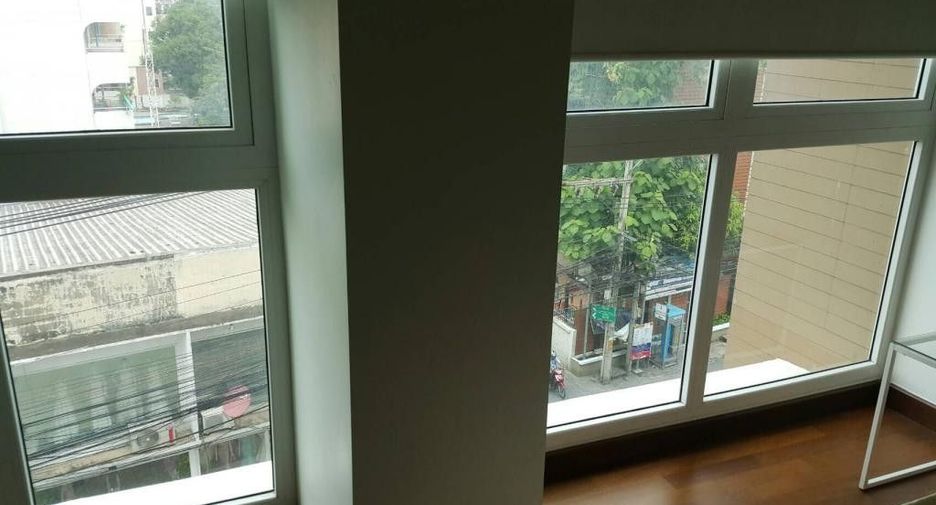 For sale and for rent 1 bed condo in Watthana, Bangkok