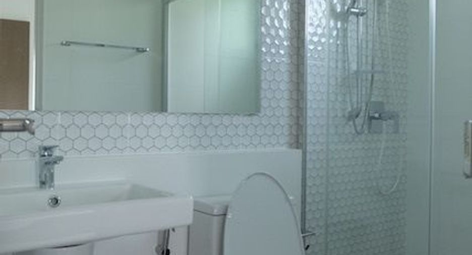 出租 3 卧室 独立屋 在 Bang Phli, Samut Prakan