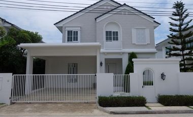 出租 3 卧室 独立屋 在 Bang Phli, Samut Prakan