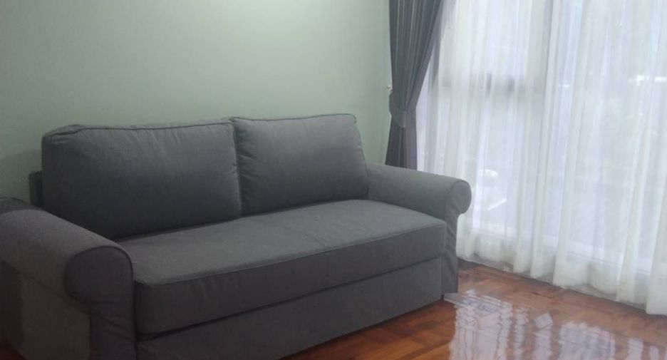 For rent 2 bedrooms condo in Watthana, Bangkok