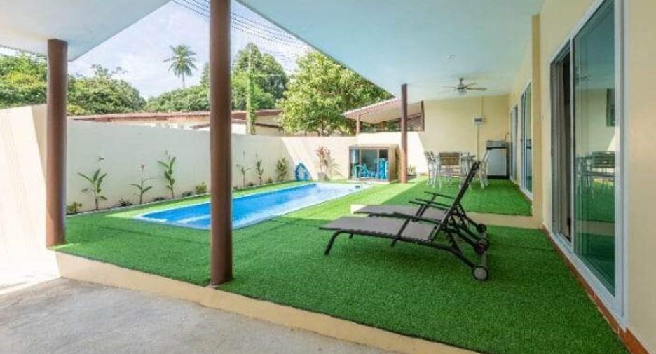 Villa en alquiler de 3 habitaciones en Mueang Phuket, Phuket