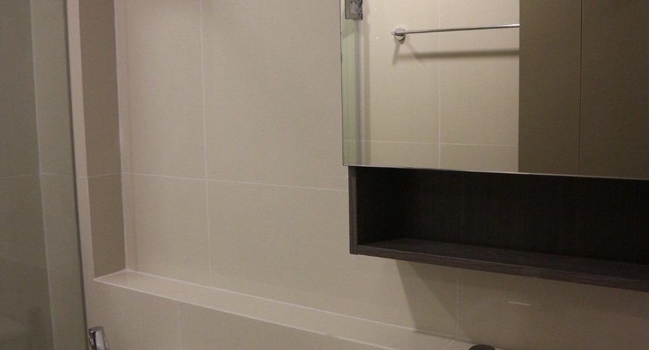 For rent studio condo in Phra Khanong, Bangkok