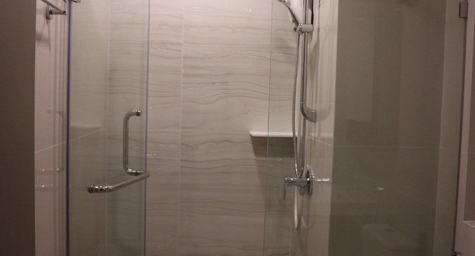 For rent studio condo in Phra Khanong, Bangkok