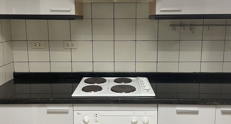 For sale and for rent 3 bedrooms condo in Pathum Wan, Bangkok