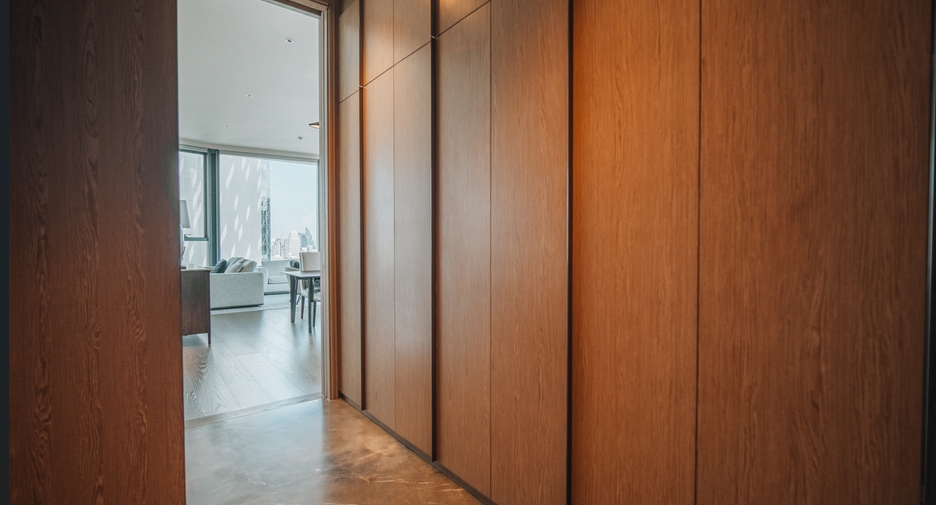 For sale 2 bedrooms condo in Pathum Wan, Bangkok