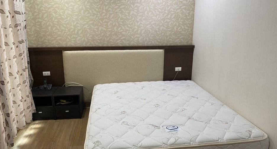 For sale 3 bedrooms townhouse in Chom Thong, Bangkok