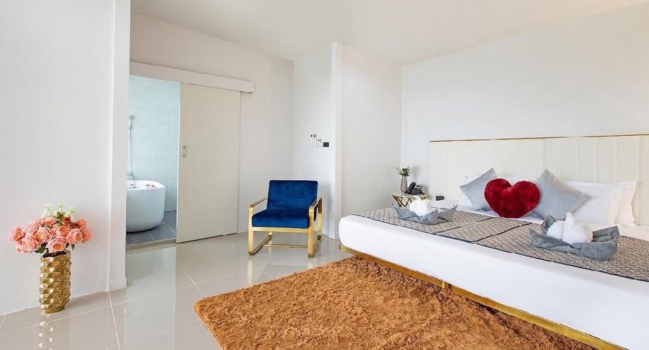 Villa zur Miete mit 18 Zimmer in Mueang Phuket, Phuket