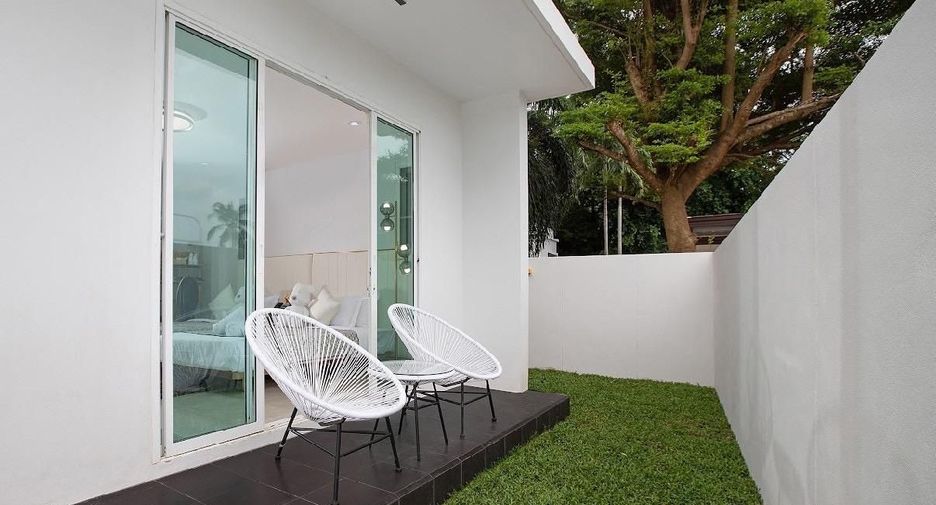 Villa zur Miete mit 18 Zimmer in Mueang Phuket, Phuket