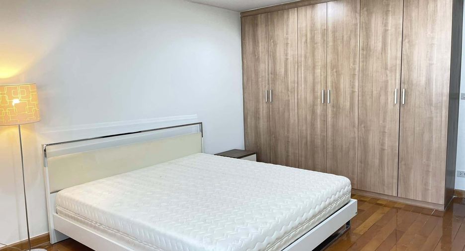 Condo en alquiler de 2 habitaciones en Suan Luang, Bangkok