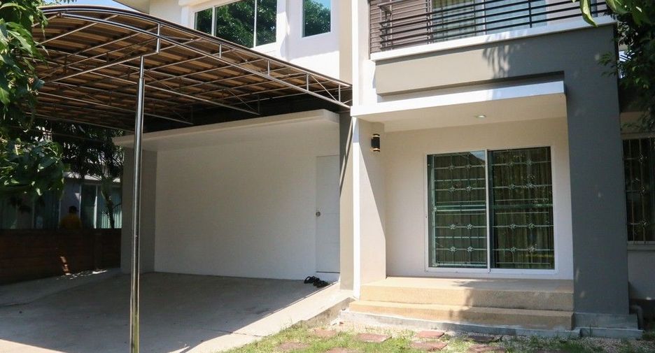 Casa en venta de 3 habitaciones en Thung Khru, Bangkok