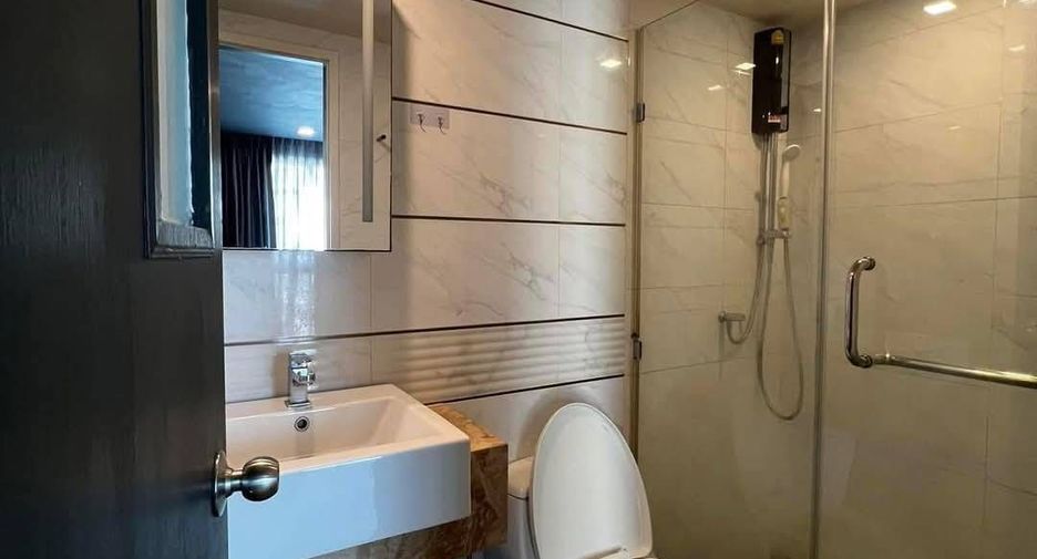 For sale and for rent 2 bedrooms condo in Phra Khanong, Bangkok