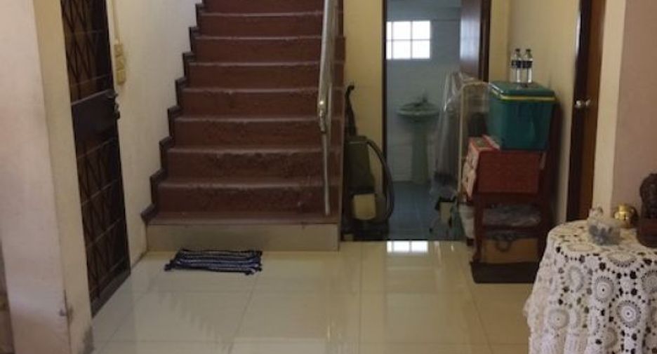 For sale 5 bedrooms house in Chatuchak, Bangkok