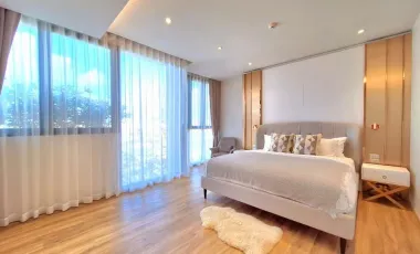 For rent 3 bedrooms condo in Mueang Samut Prakan, Samut Prakan