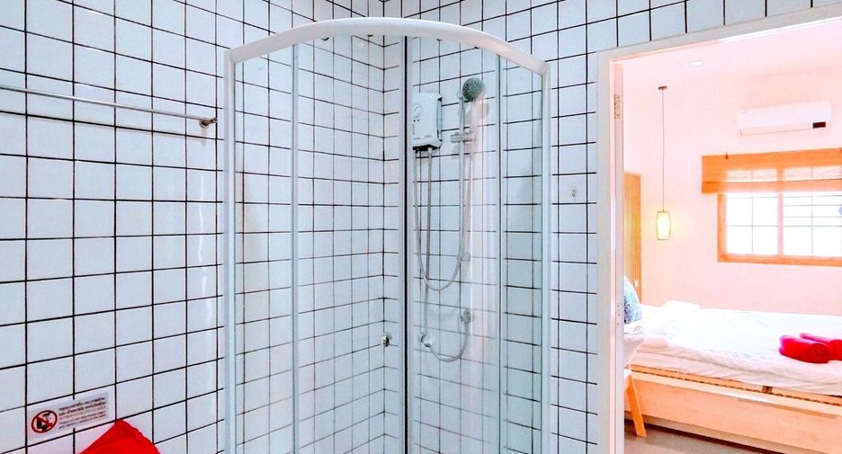 For rent 2 bedrooms townhouse in Thalang, Phuket