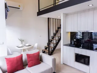 À louer 1 chambre condo à Khlong Toei, Bangkok