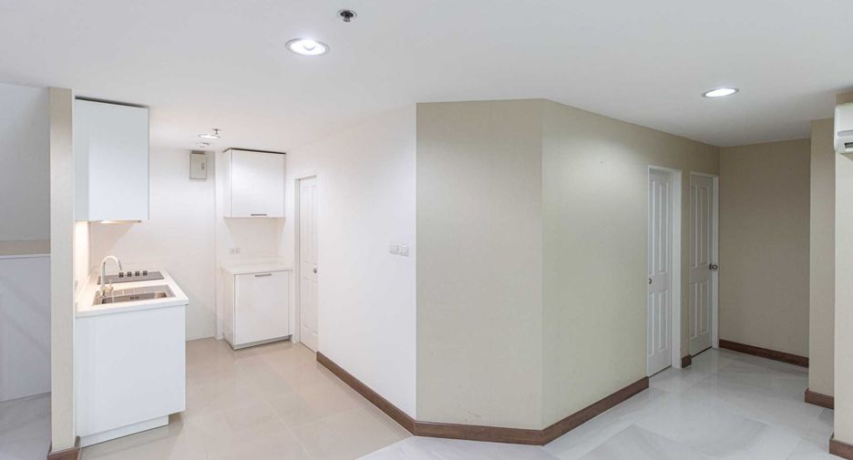Condo en venta de 5 habitaciones en Huai Khwang, Bangkok