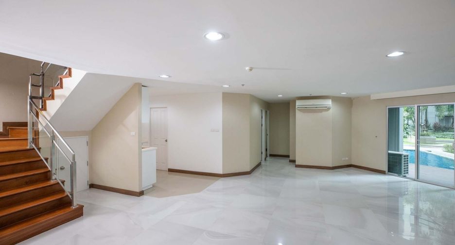 Condo en venta de 5 habitaciones en Huai Khwang, Bangkok