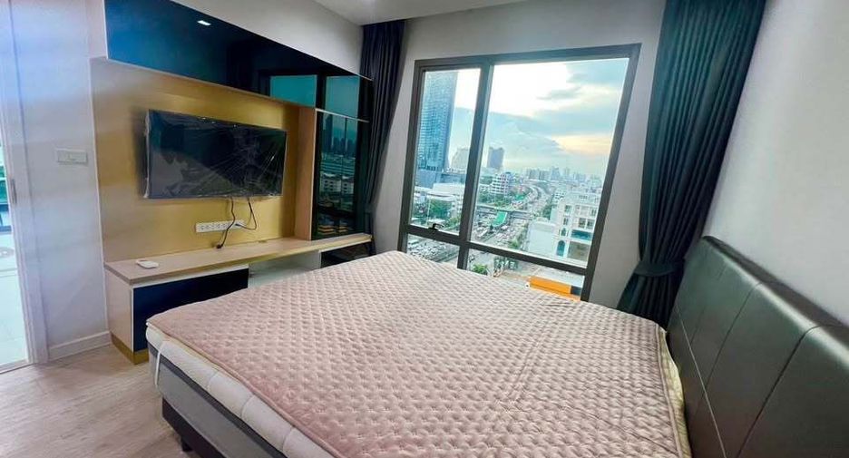 À louer 2 chambres condo à Yan Nawa, Bangkok
