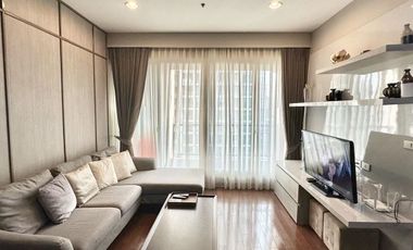 For rent 2 bedrooms condo in Pathum Wan, Bangkok