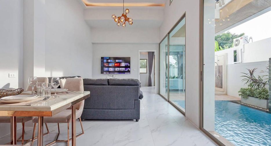 For sale and for rent 3 bedrooms villa in Mueang Phuket, Phuket