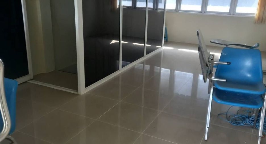For sale 2 bedrooms townhouse in Lat Phrao, Bangkok