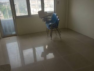 出售 2 卧室 联排别墅 在 Lat Phrao, 曼谷