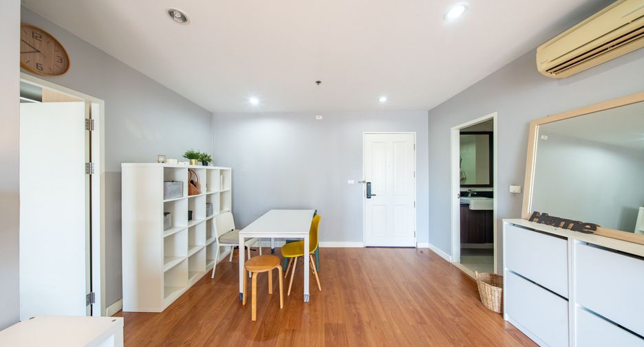 For sale 1 bed condo in Khlong Toei, Bangkok