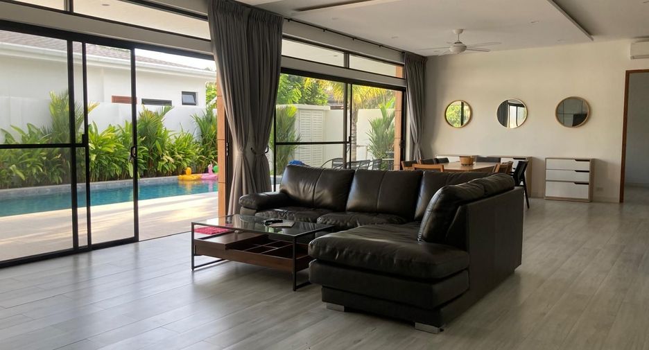 For sale 4 ベッドルーム villa in Mueang Phuket, Phuket