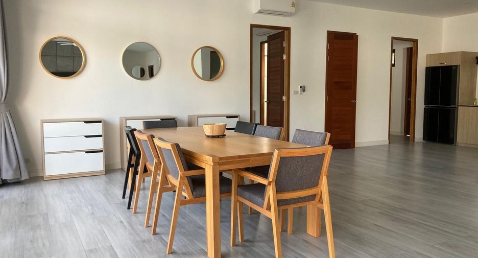 For sale 4 ベッドルーム villa in Mueang Phuket, Phuket